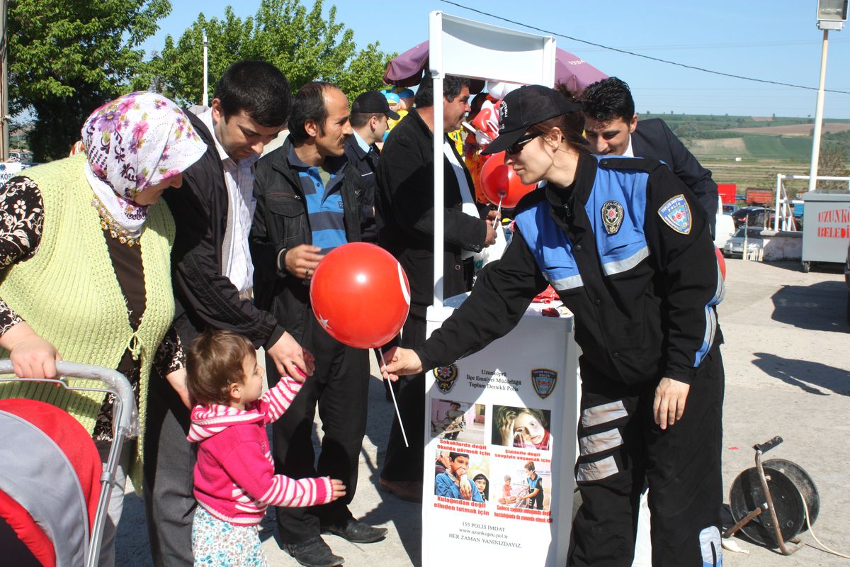 Emniyetten Balon Belediyeden Kek