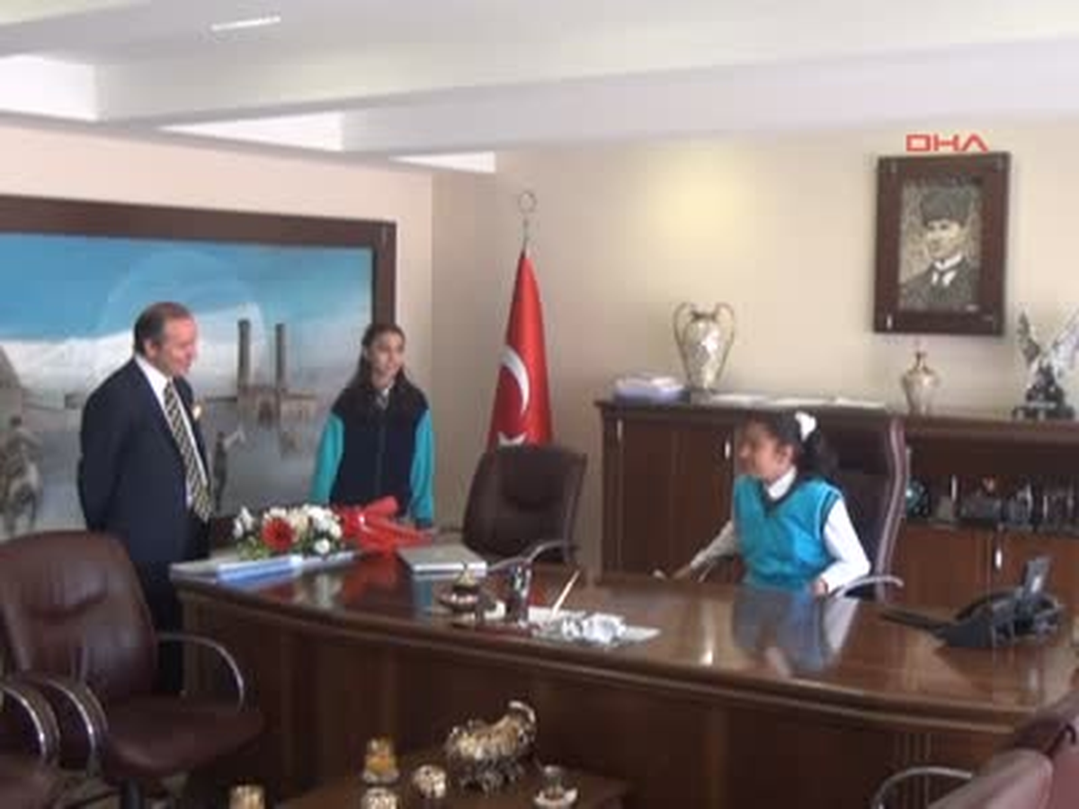 Erzurum\'da 23 Nisan
