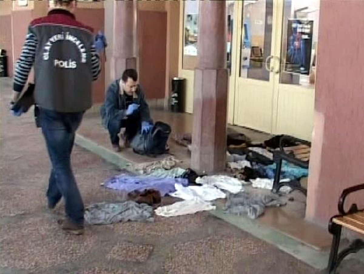 Garda Unutulan Çanta Bomba Paniği Yaşattı