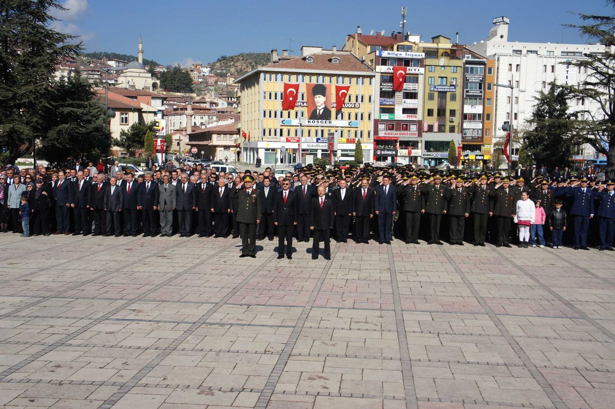 Kastamonu'da 23 Nisan Renkli Gösterilere Sahne Oldu