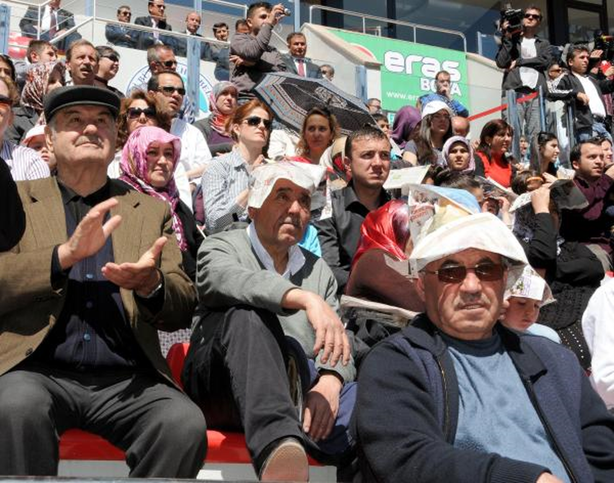 Kayseri\'den Dünyaya Kalpli Mesaj