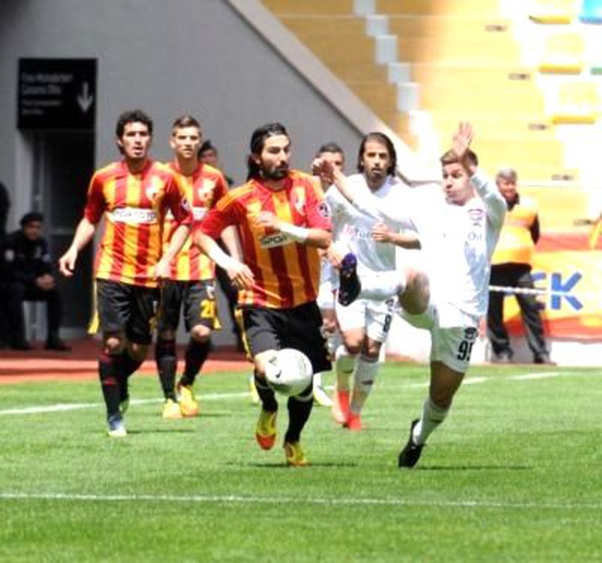 Kayserispor, Gaziantepspor'u 2-1 ile Geçti