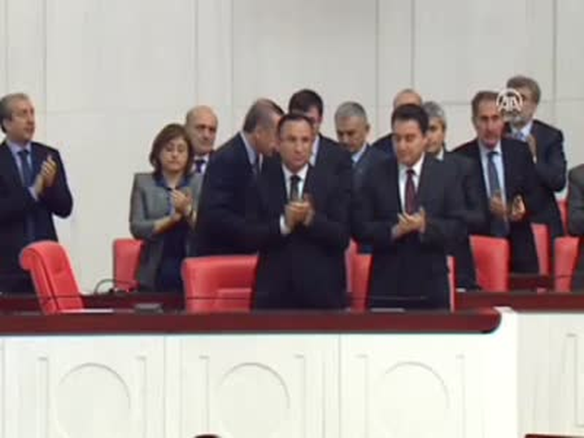 Meclis Darbelerle Yüzleşiyor