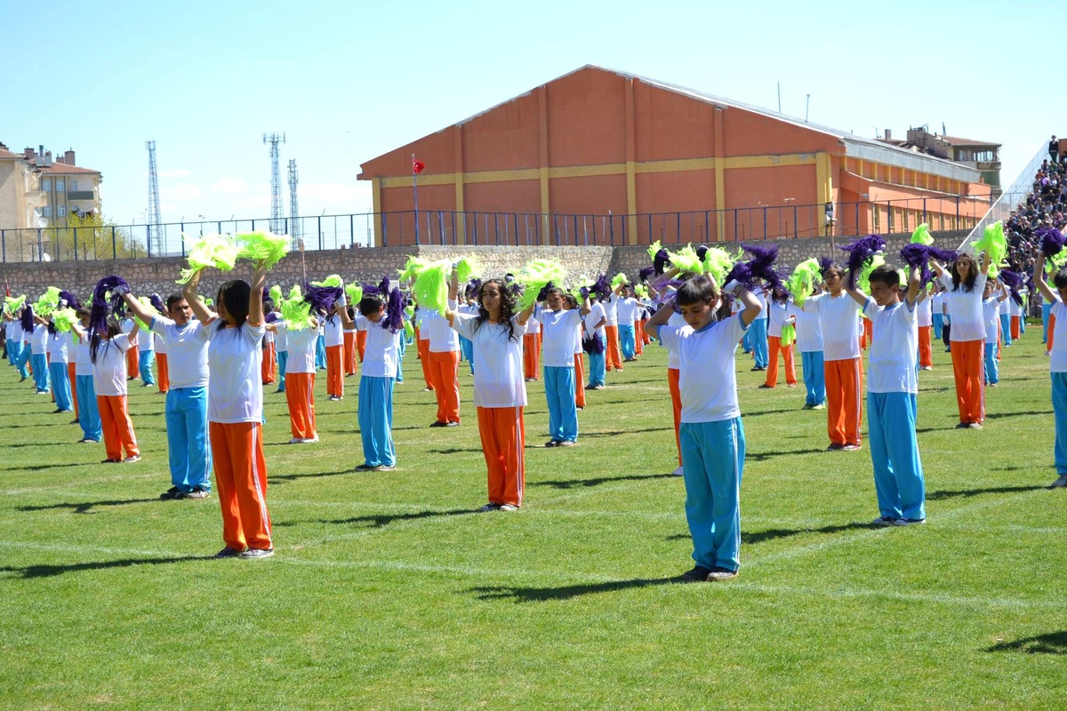 Niğde'de 23 Nisan Ulusal Egemenlik ve Çocuk Bayramı