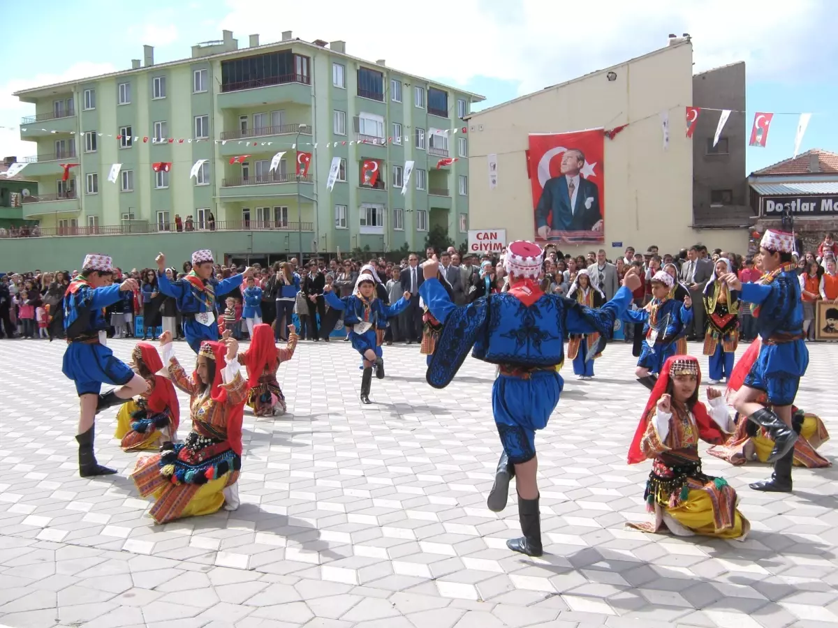 Sorgun\'da 23 Nisan Coşkusu Yaşandı