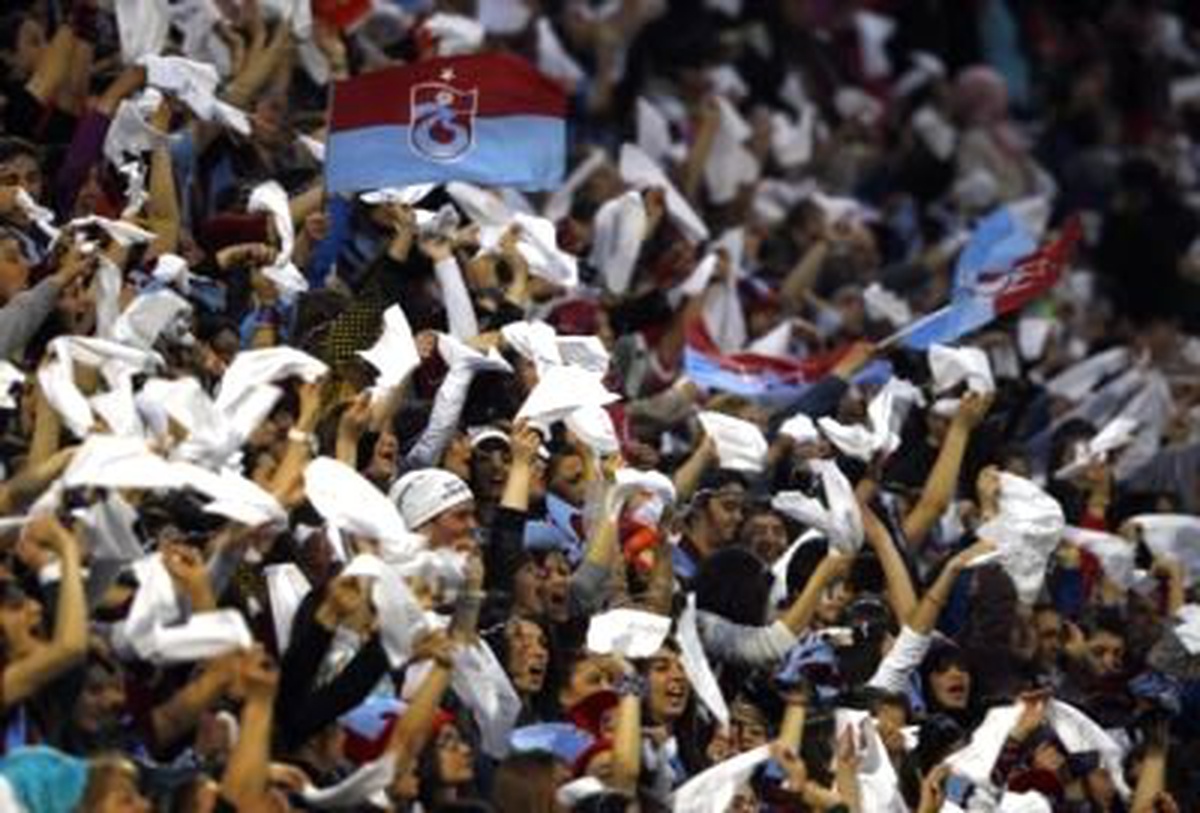 Trabzonspor 502 Gün Sonra Bayan Taraftarı ile Kazandı