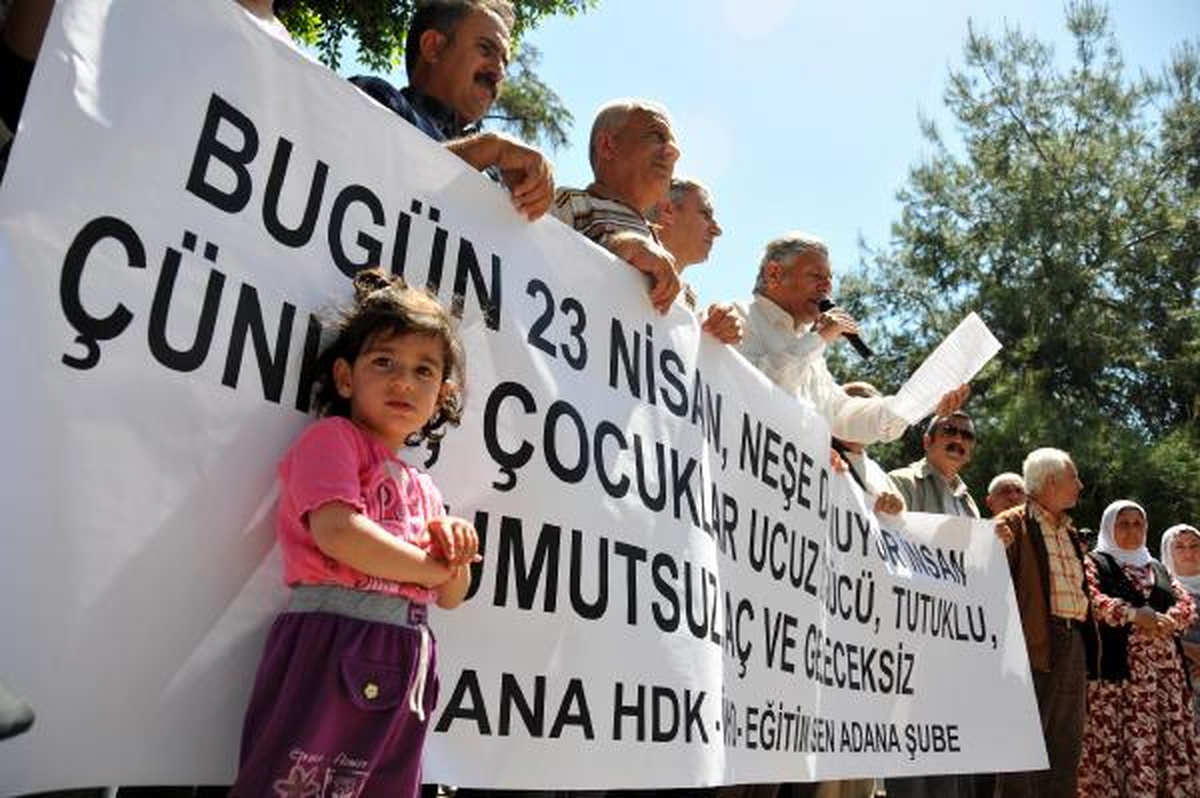 Tutuklu Çocuklara Bayram Kartı