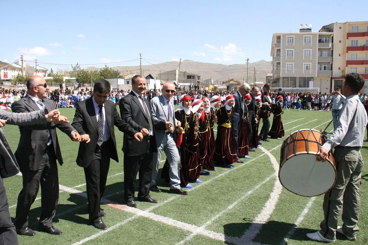 Van\'da 23 Nisan Kutlamaları