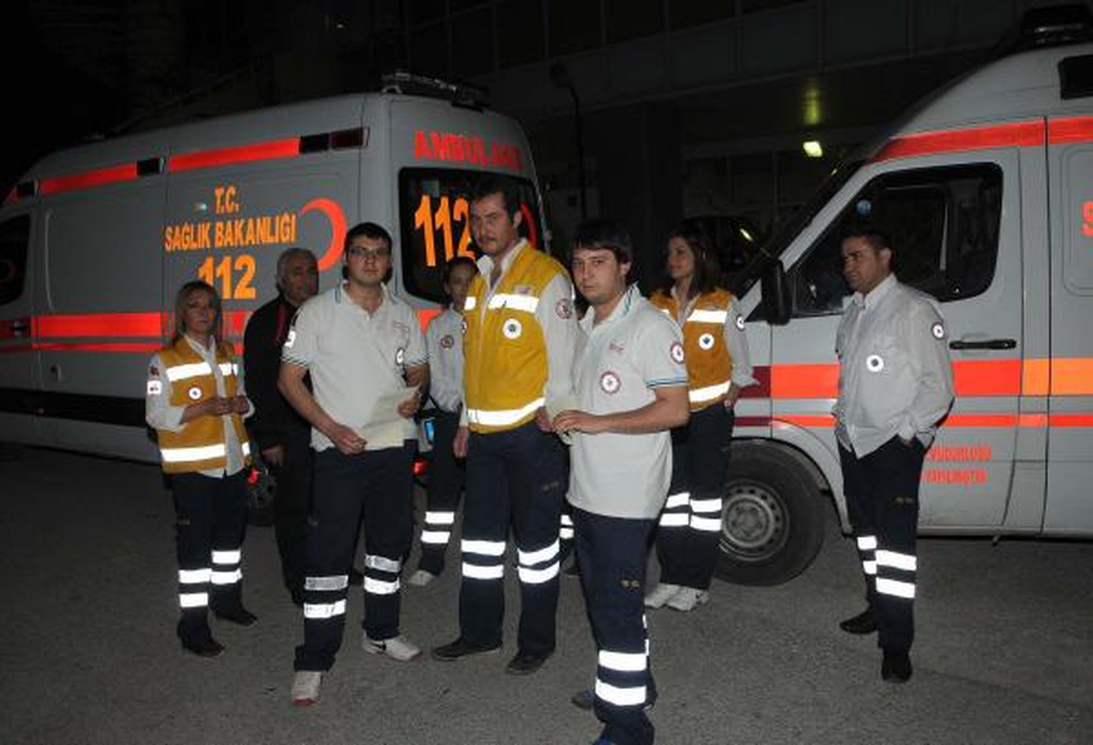 Acil Servisi Döner Bıçağıyla Bastı