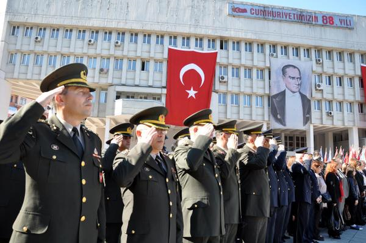 Zonguldak'ta Gösterilerin Ertelendiği 23 Nisan Kutlamaları Sönük Geçti