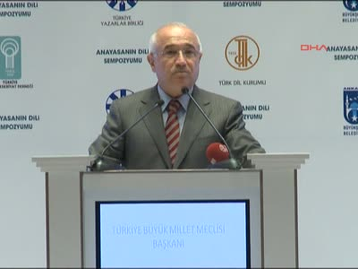 Cemil Çiçek, "Anayasanın Dili Sempozyumu"nun Açılışına Katıldı (2)