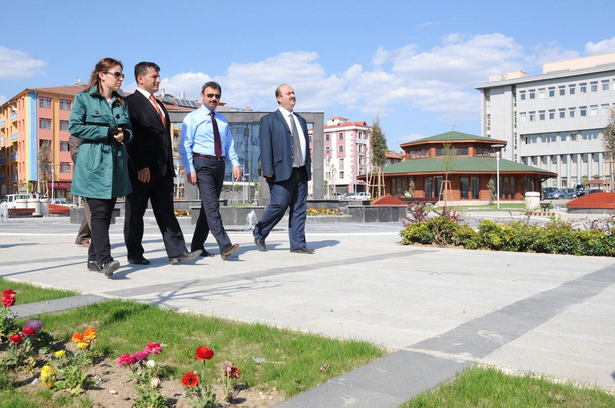 Adliye Parkı\'nın Açılışını Başbakan Yardımcısı Arınç Yapacak