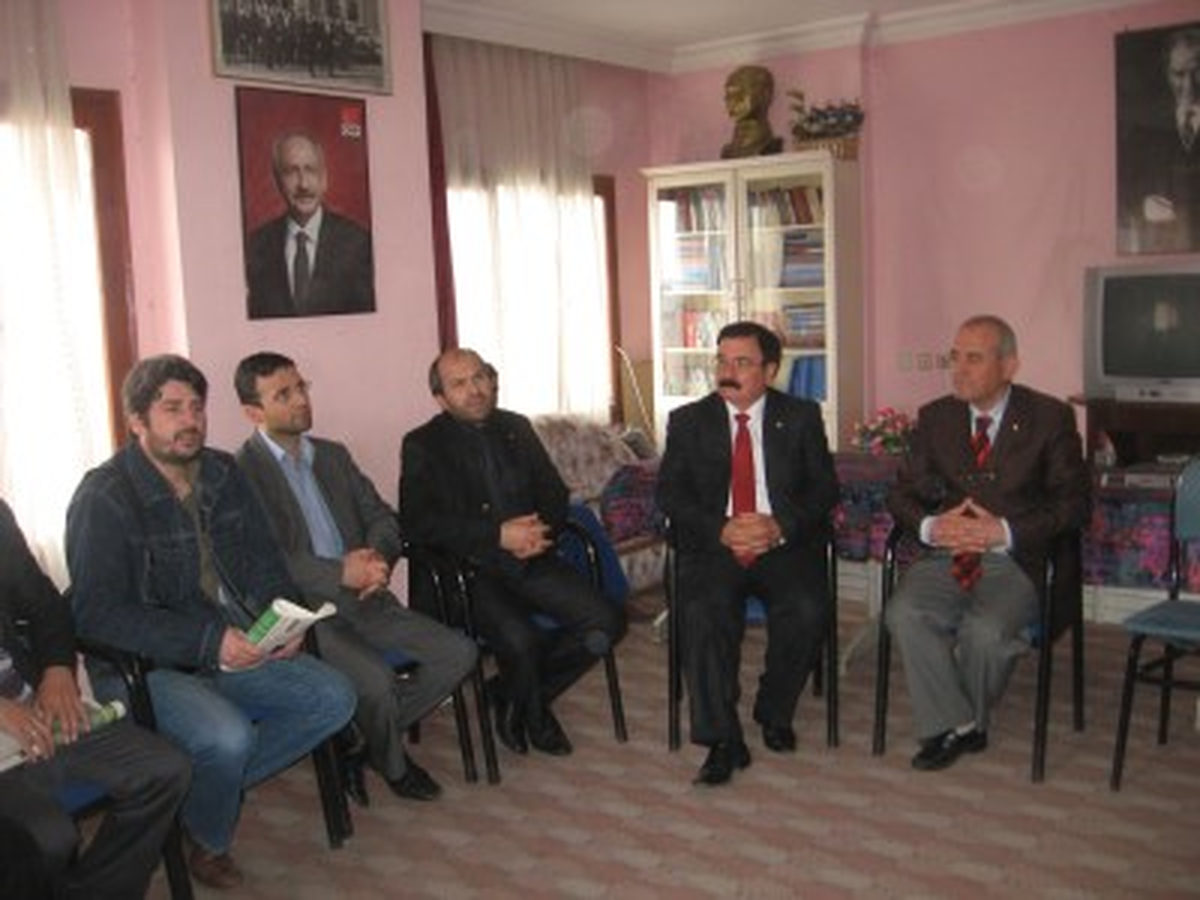 AGC\'den CHP\'ye Hayırlı Olsun Ziyareti