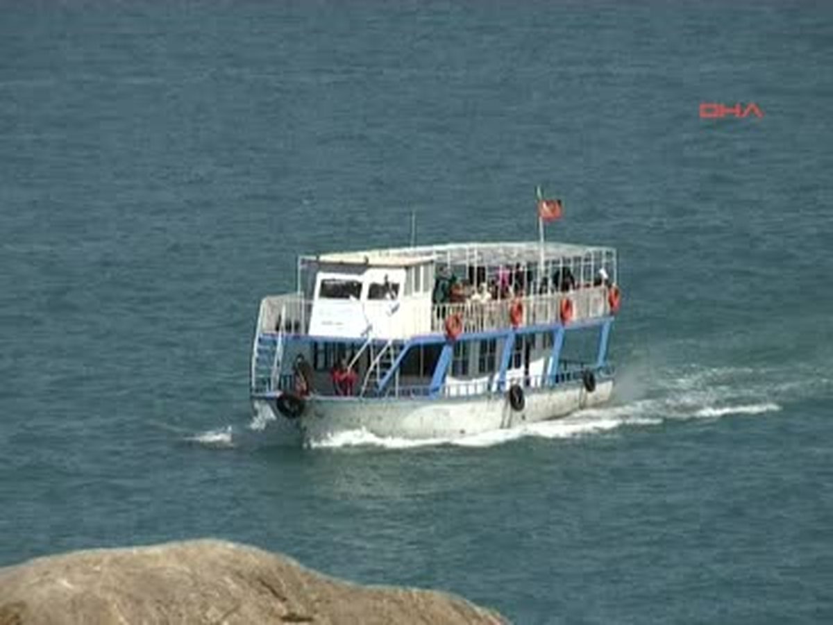 Akdamar\'da Bahar