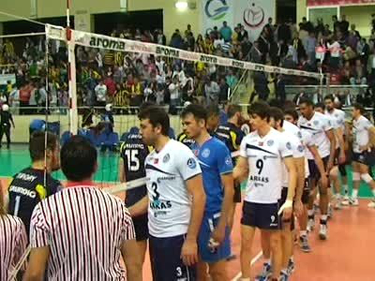 Arkasspor - Fenerbahçe Grundig : 3 - 0