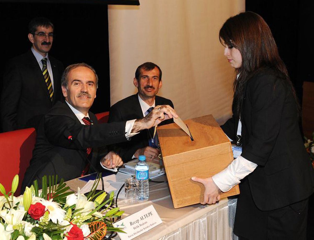 Belediye Başkanları Bursa\'da Buluşuyor