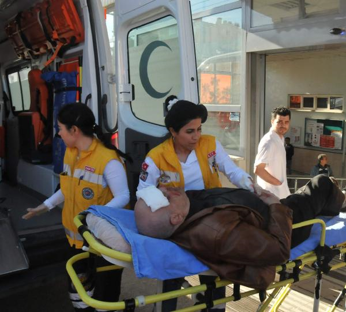 Çarpıp Yaralayan Otomobil Sürücüsü Kaçtı