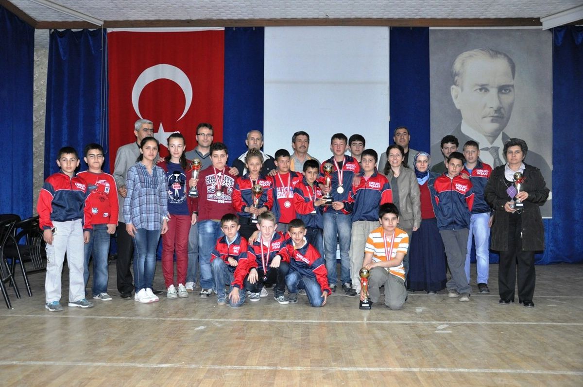 Düzce'de Mangala'da Yunus Emre Farkı