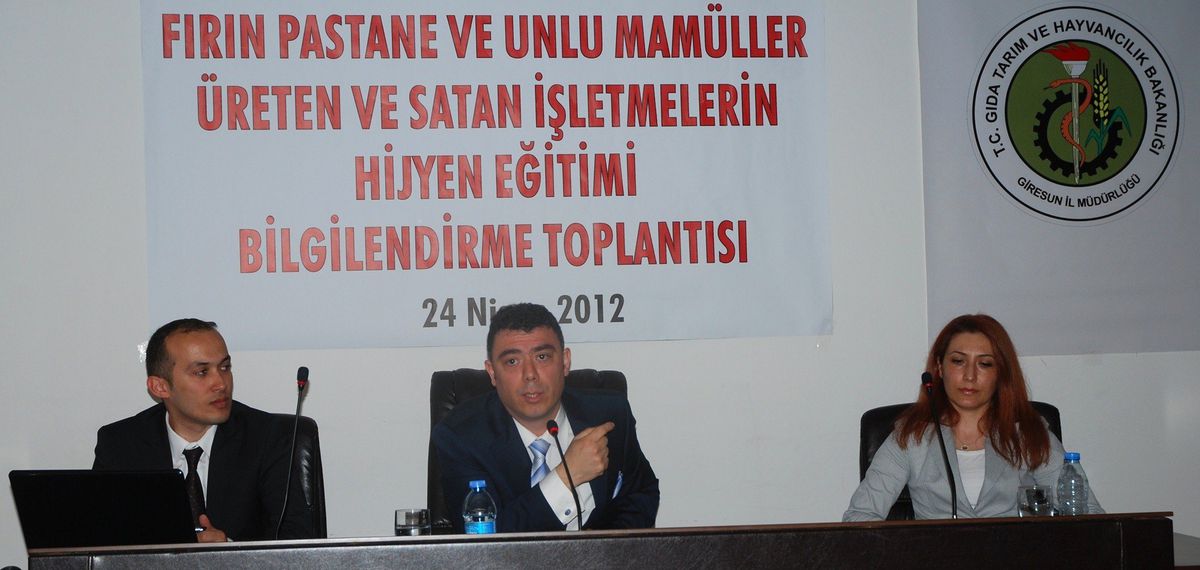 Giresun Valisi Dursun Ali Şahin\'den Lokantalara Tuzluk Yasağı
