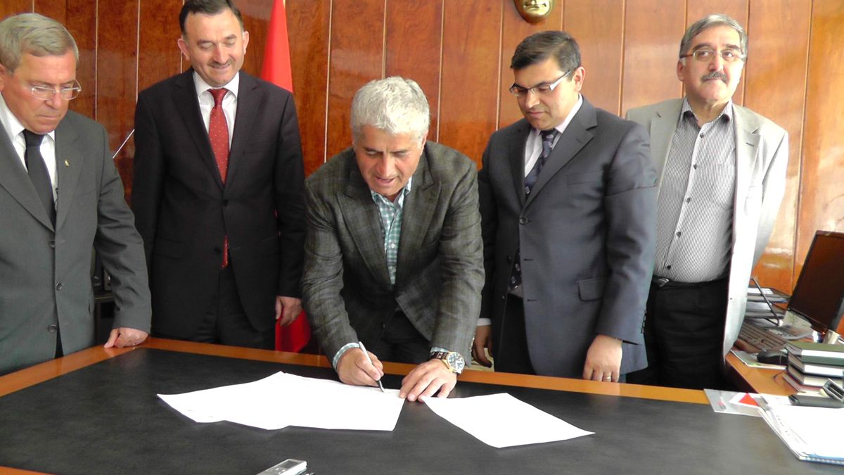 Hayırsever İş Adamından Beyşehir\'e Yurt