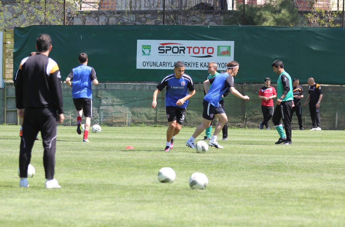 Kardemir D.ç. Karabükspor'da Fenerbahçe Maçı Hazırlıkları Başladı