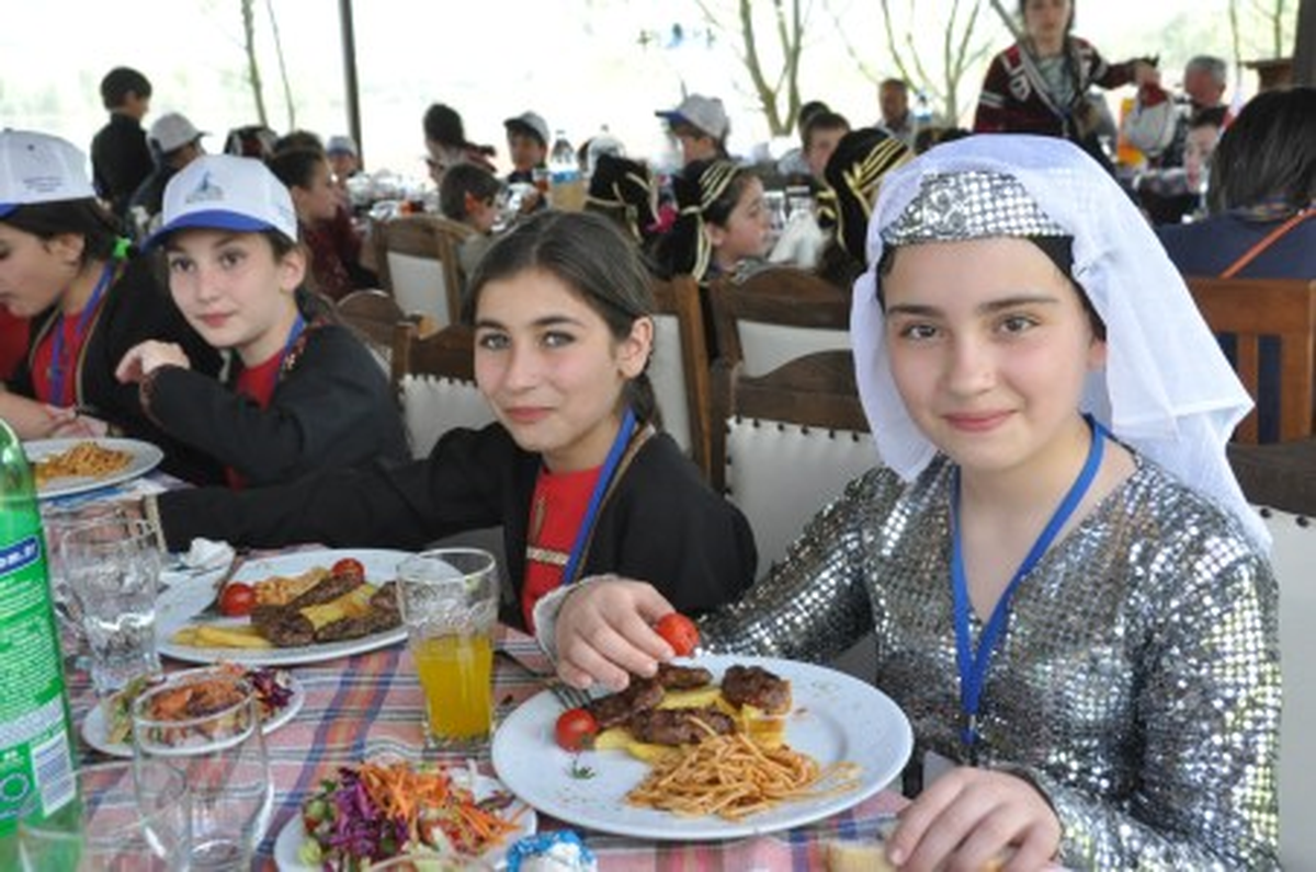 Kartepe Dünya Çocuklarını Ağırladı