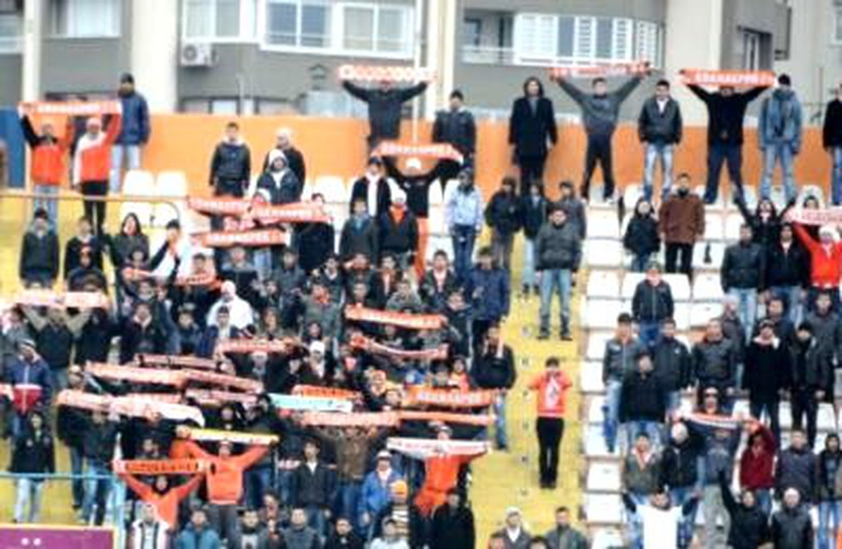 Maçta Küfüre 2\'şer Yıl Hapis İstendi
