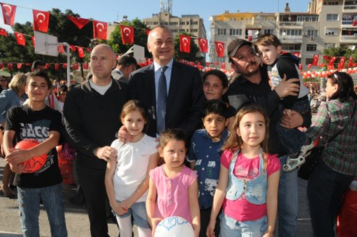 Manisalı Çocukların Çifte Bayramı