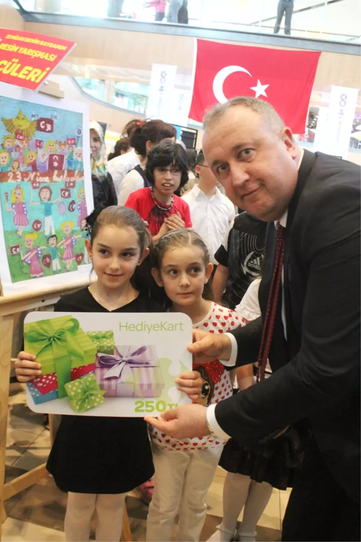 Sakarya Carrefoursa Başarılı Çocukları Ödüllendirdi