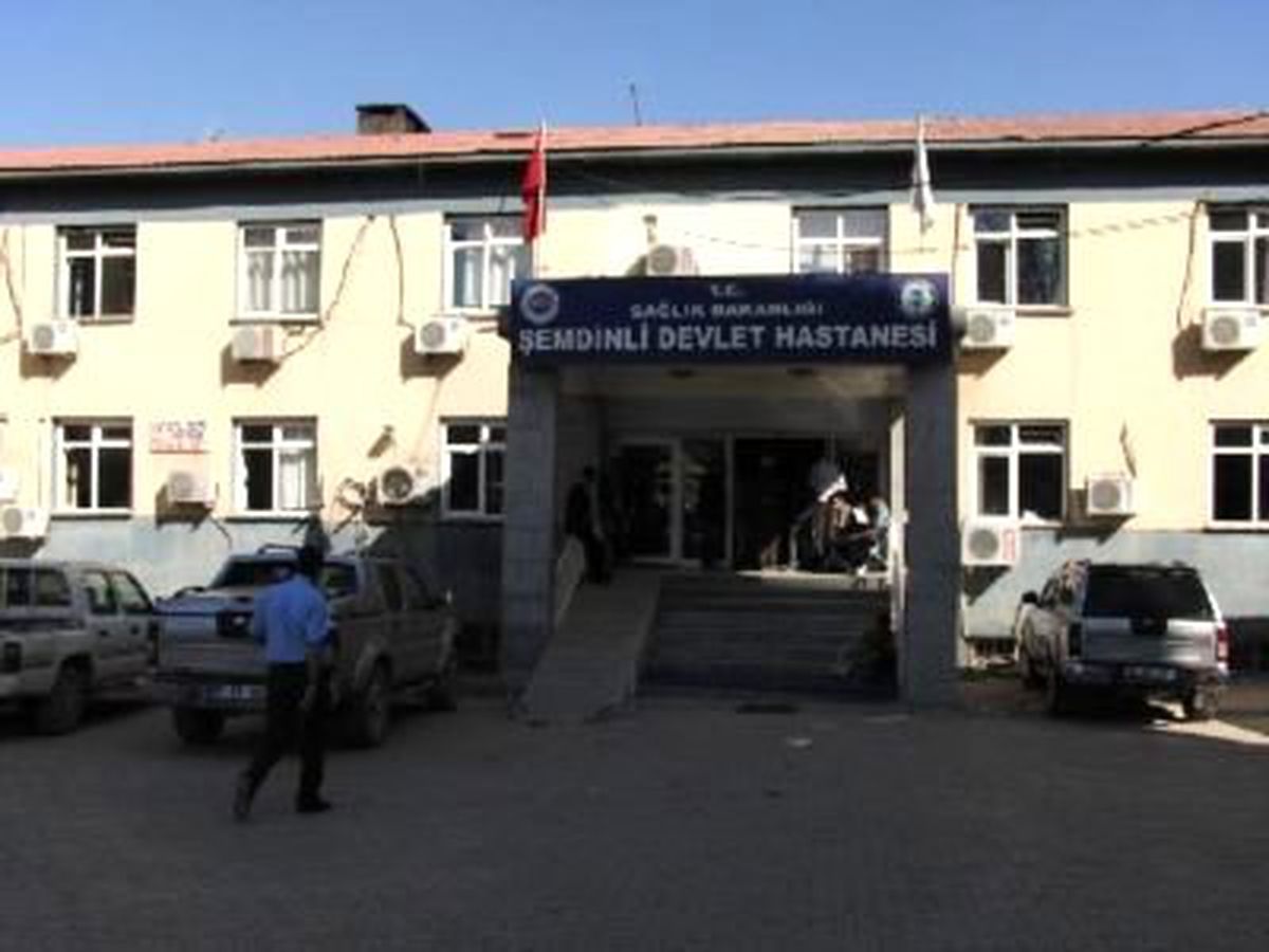 Şemdinli\'de Çatışma: 1 Yaralı