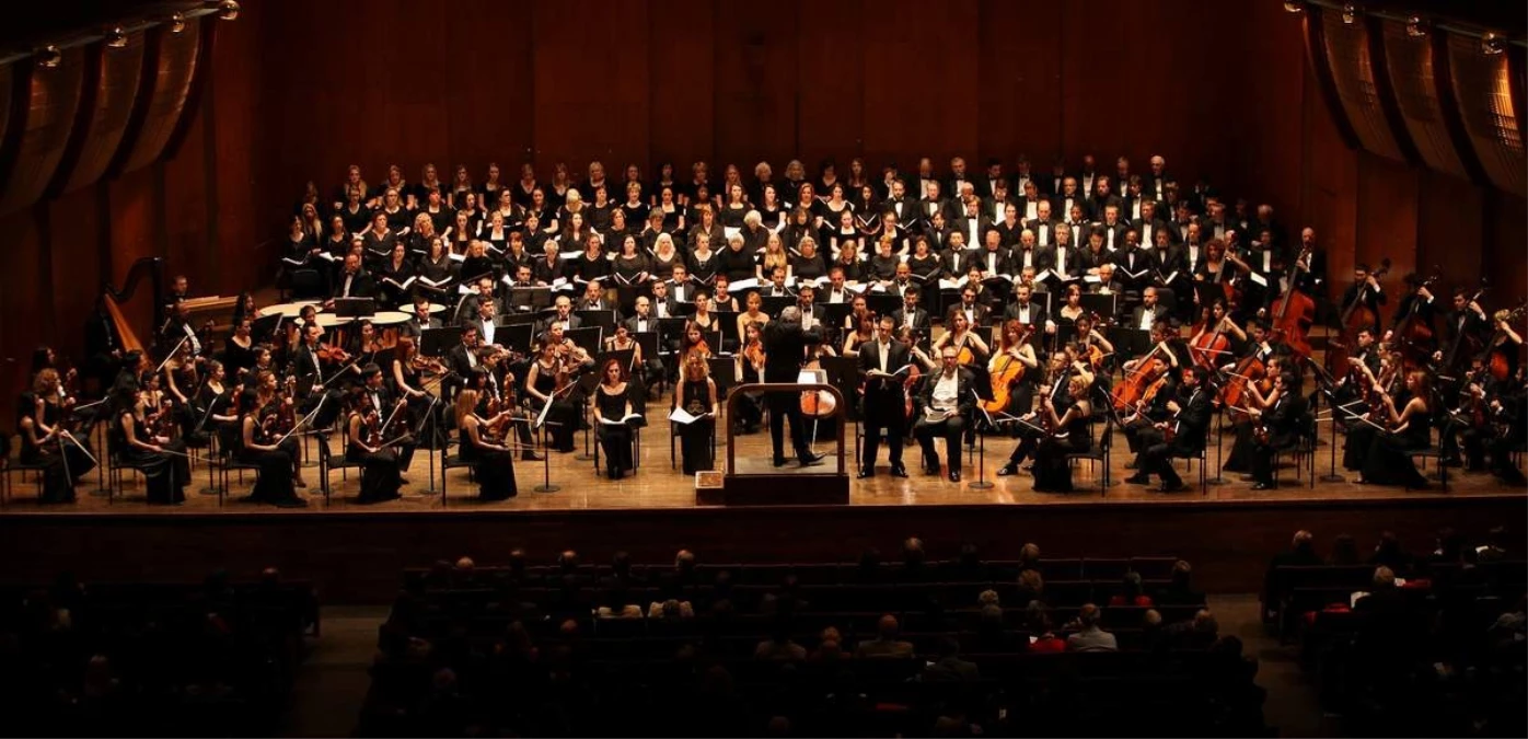 Senfoni Orkestrasından New York\'ta Tarihi Konser