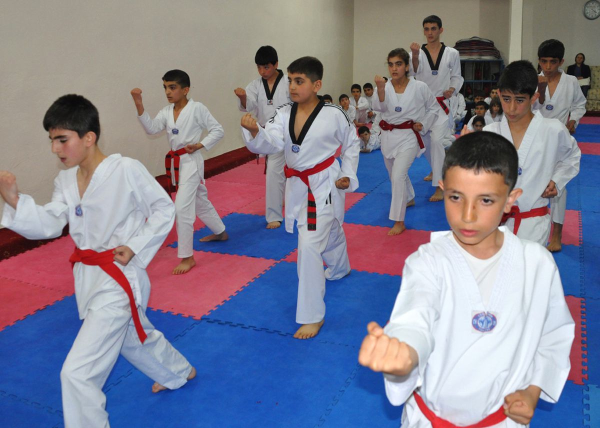 Tekvando Kuşak Terfi Sınavı Yapıldı
