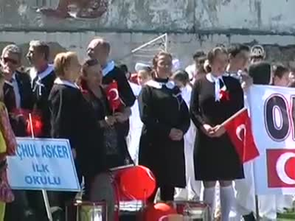 "Ünye\'nin Dünkü Çocukları"