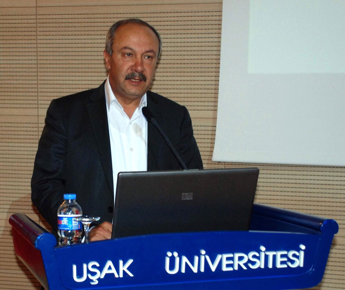 Uşak Üniversitesi\'nde "Şihitlik ve Tarih Bilinci" Adlı Konferans