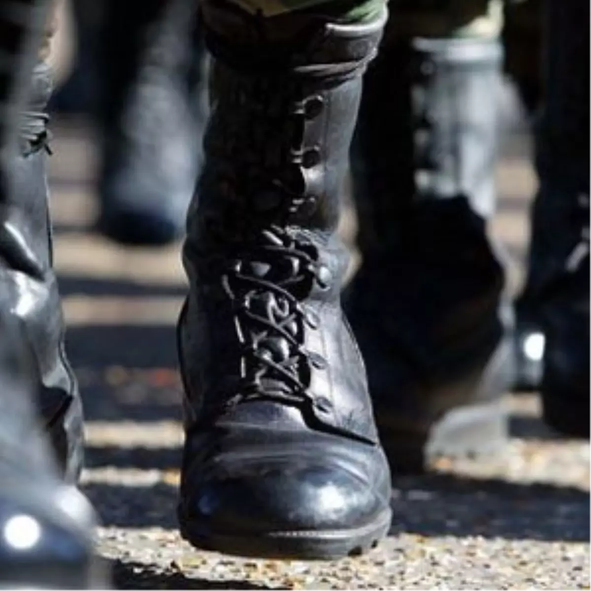 "Virüsler Gibi Darbeler de Şekil Değiştiriyor"