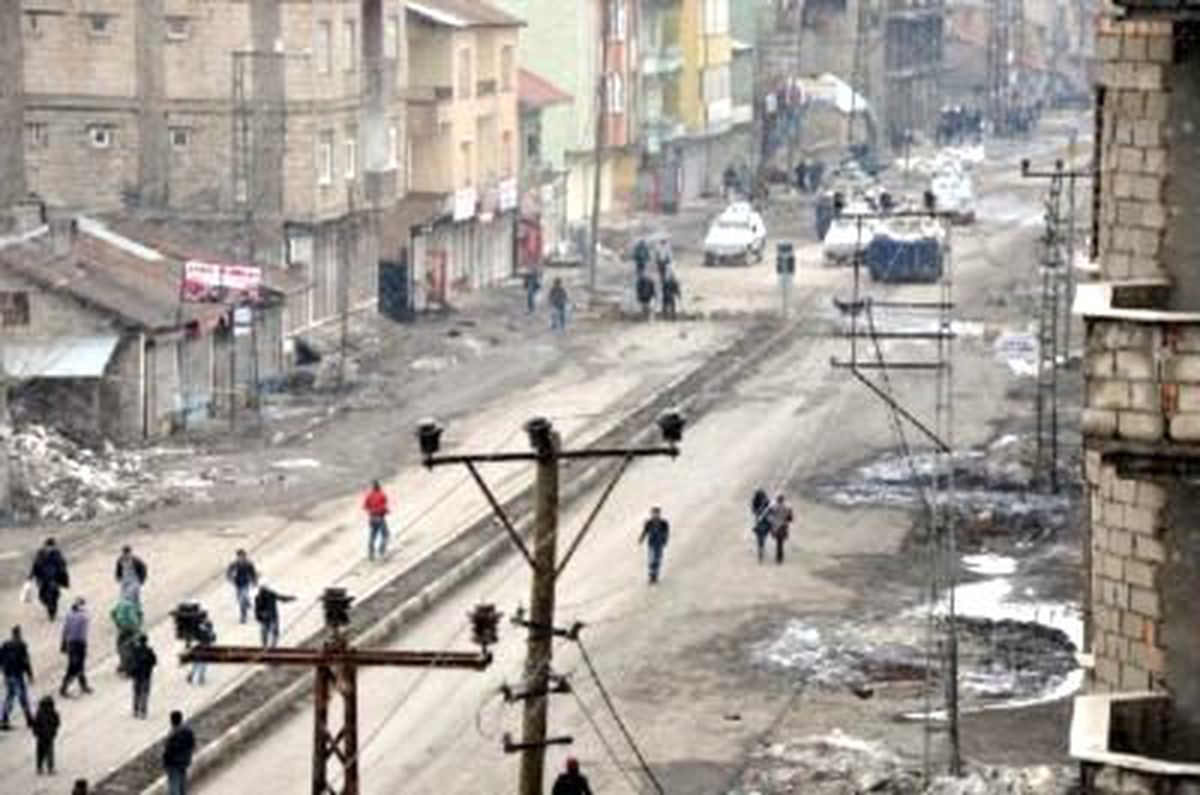 Yüksekova\'da Olaylar Çıktı