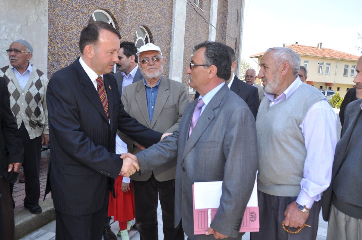 Başkan Karabalık Cami Cemaati ile Sohbet Etti