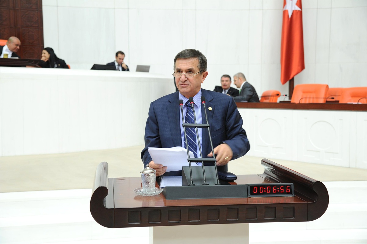 Demiröz, Bursa'da İpek Böcekçiliği Enstitüsü'nün Yeniden Açılmasını İstedi