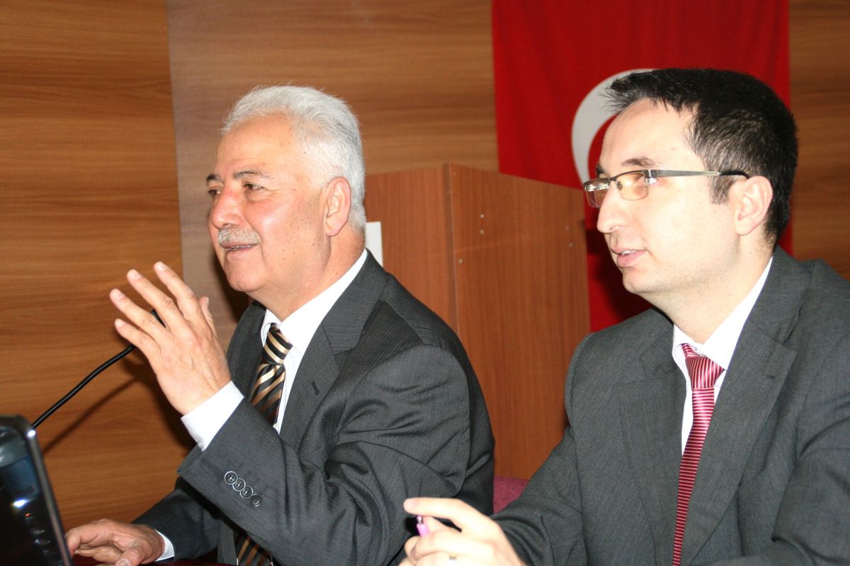 Devrek\'te "Okul Sütü Akıl Küpü" Semineri