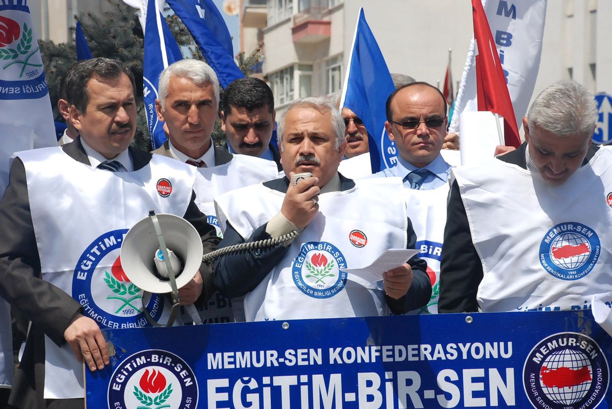 Eğitim-Bir-Sen\'den Faks Eylemi