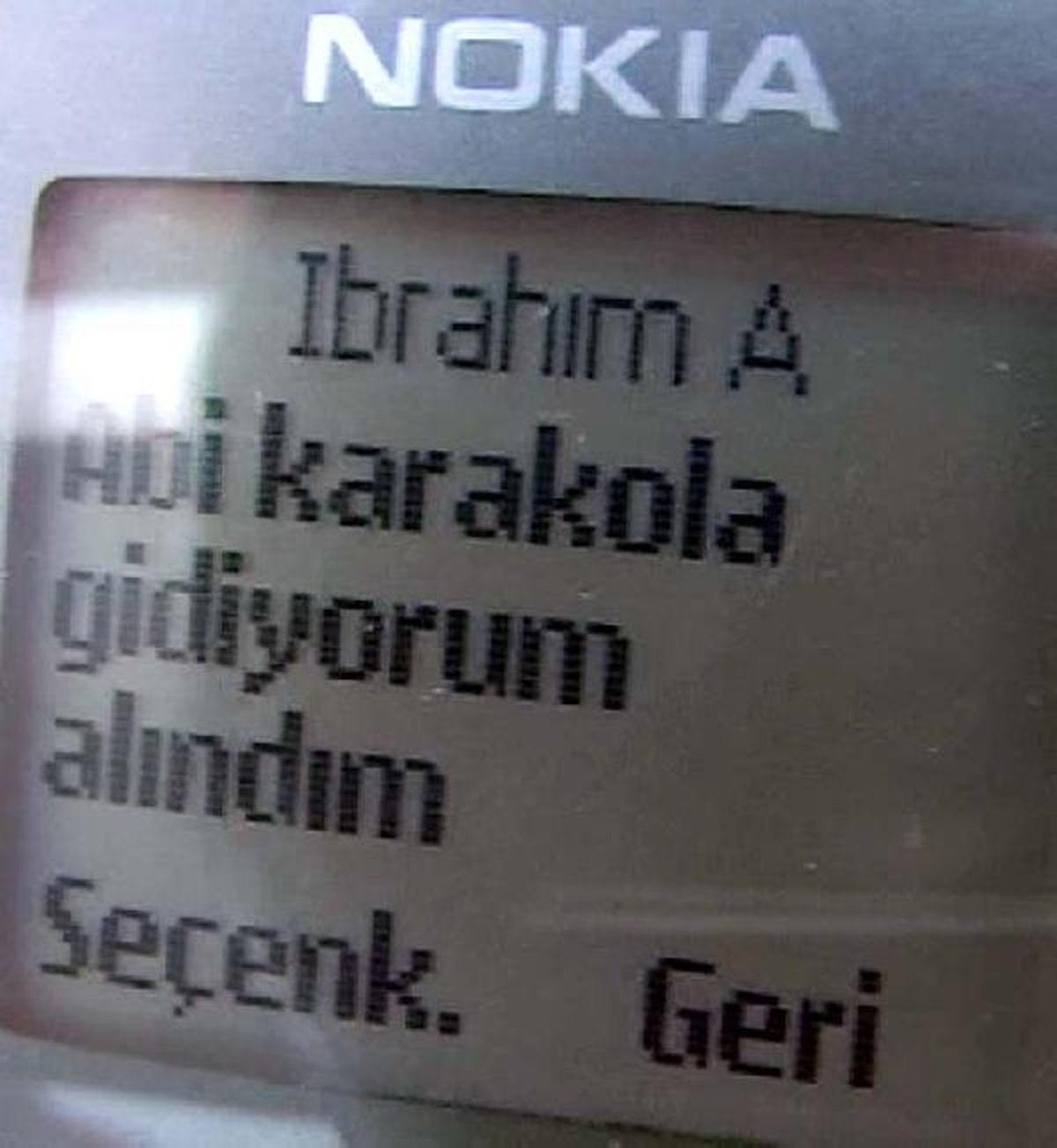 Hırsızı Kaçarken Yazdığı Sms Mesajı Ele Verdi