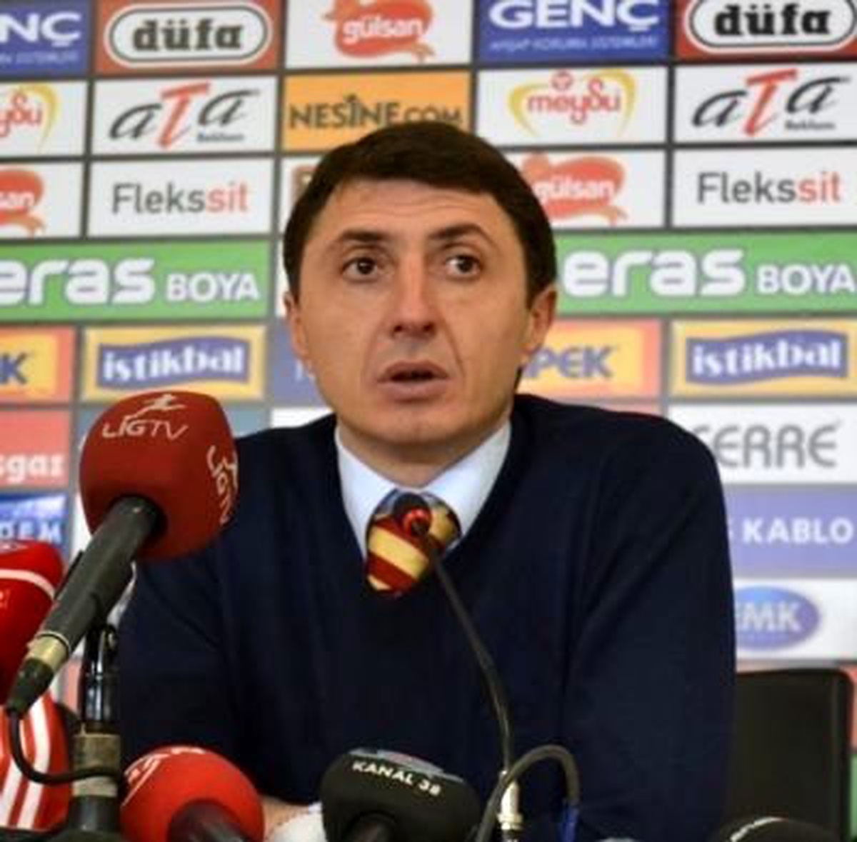 Kayserispor Teknik Direktörü Şota: "Gürcü Kaleci Loria ile İlgilenmiyoruz"