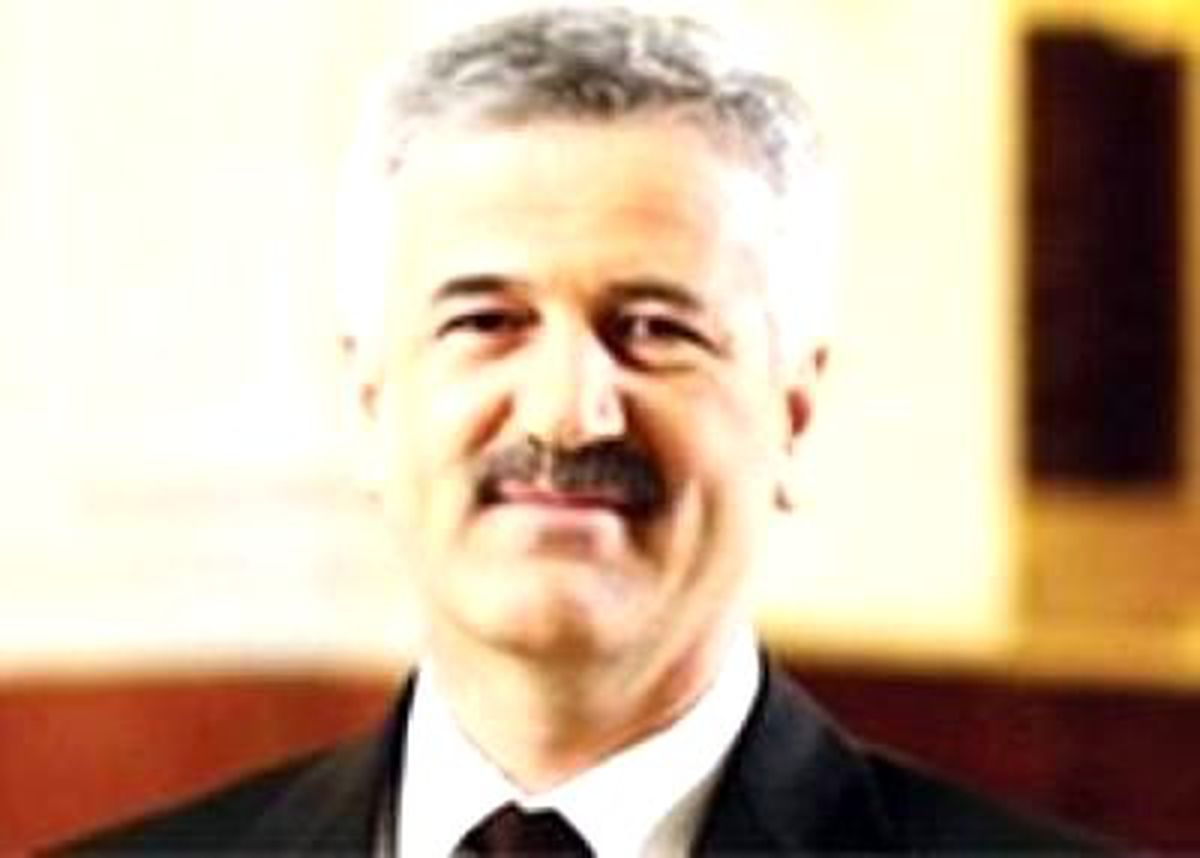 Kik\'e Teftiş Kökenli Başkan