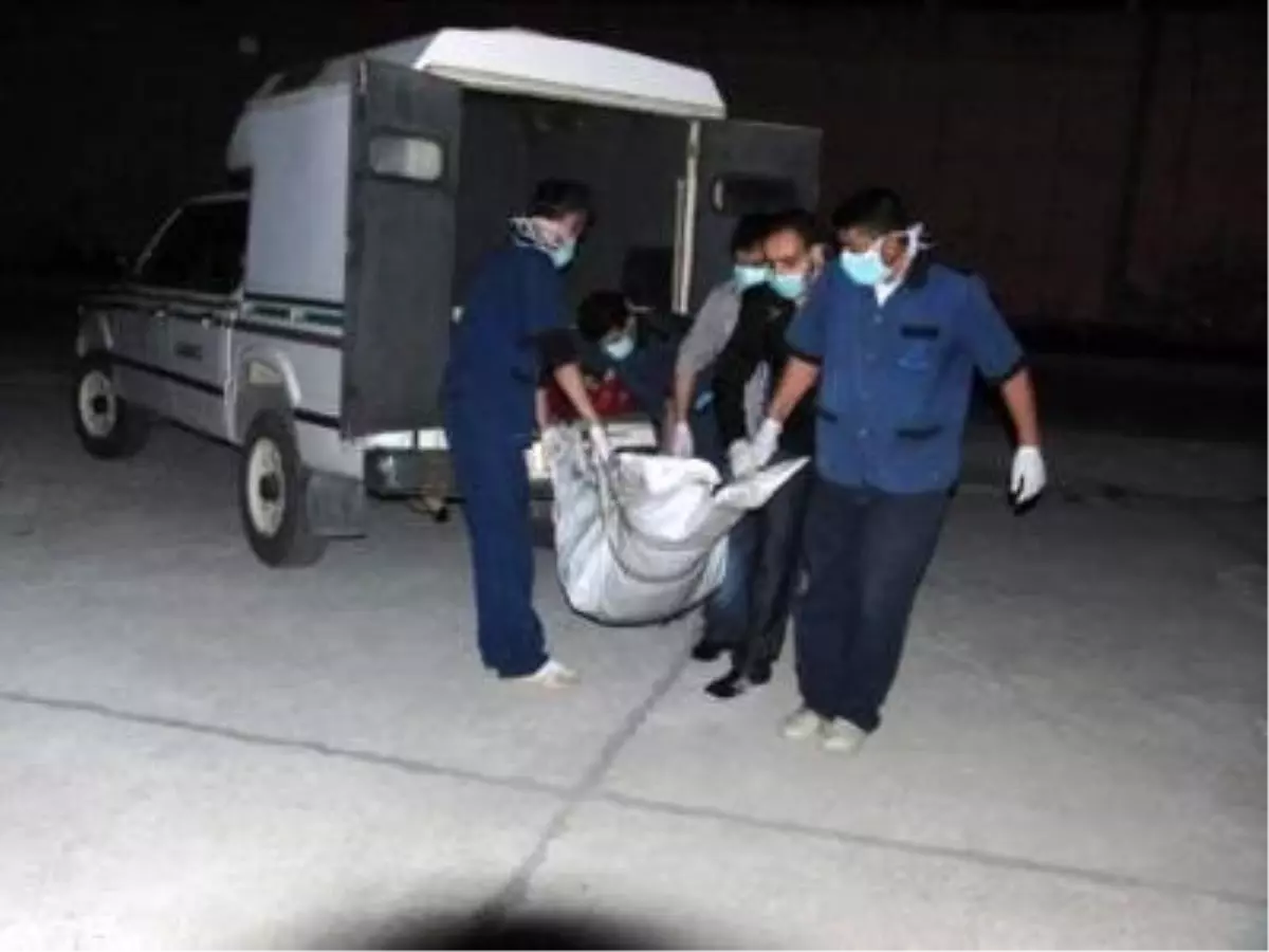 Kilis\'te Toprağa Gömülü Bulunan Cesetlerin Otopsisi Tamamlandı