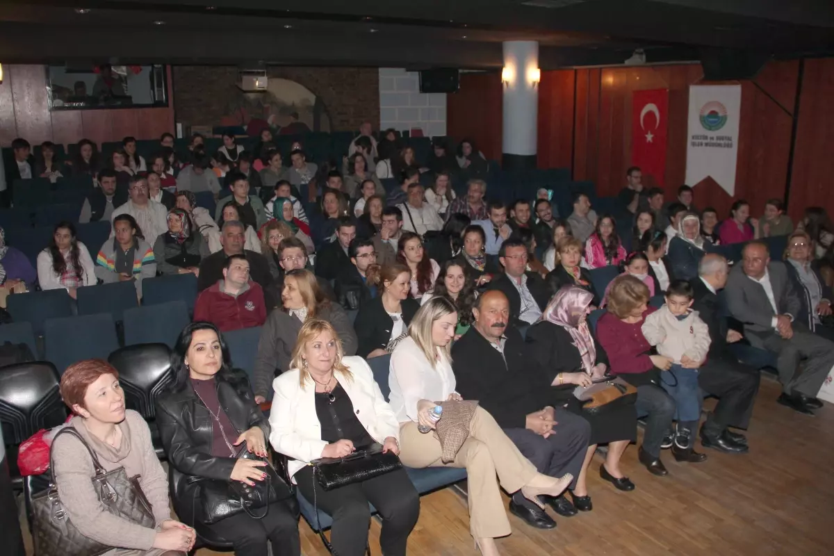 Lösam'ın Tiyatro Gecesi