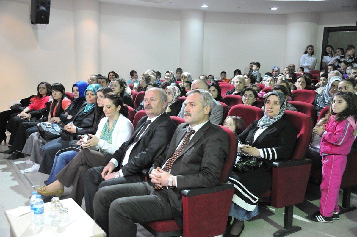 Miniklerden Büyük Konser