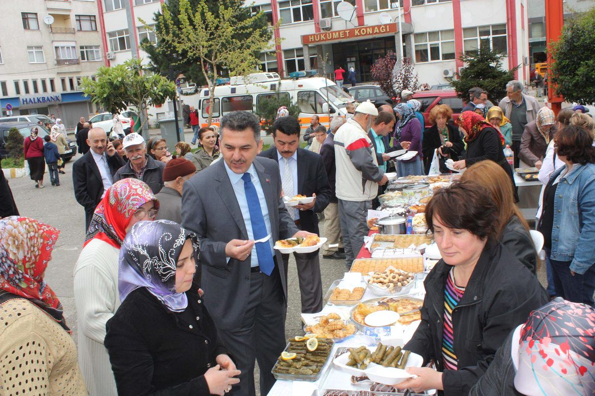 Omurilik Felçlileri Derneği Yararına Kermes