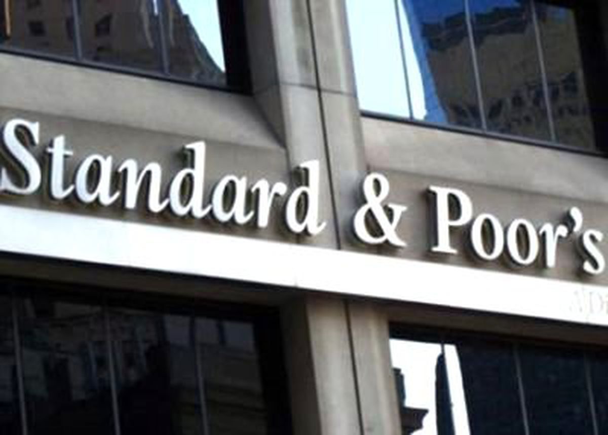 S&p\'in Eli Arjantin\'de
