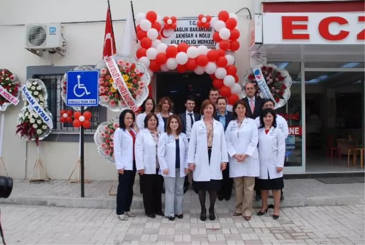 Sağlık Müdürü ve Kaymakam'dan Çifttlere '3 Çocuk' Çağrısı