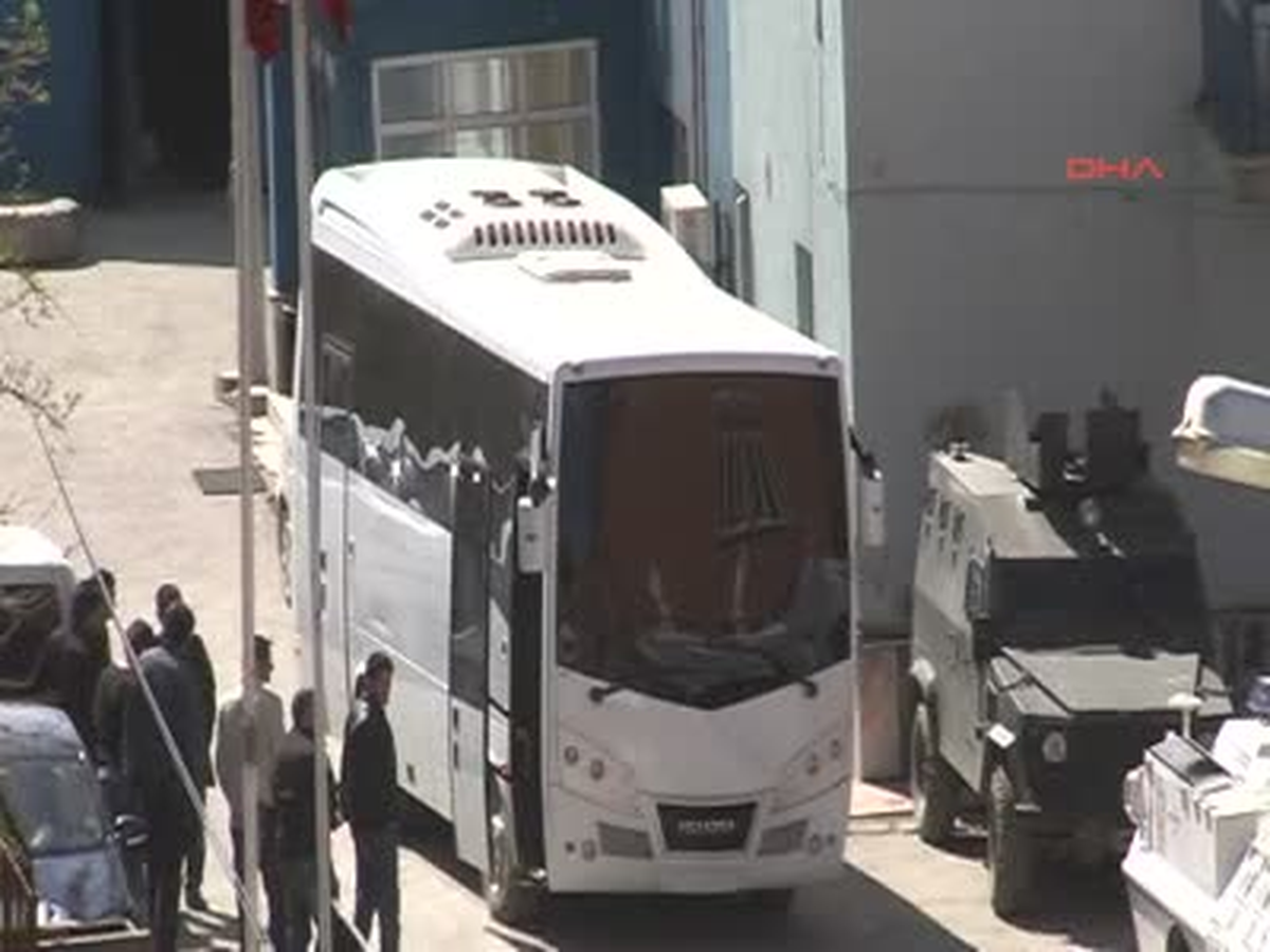 Şemdinli\'de PKK Operasyonu: 15 Gözaltı